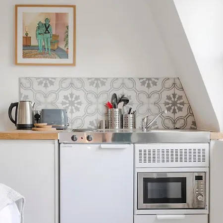 4 Berkeley Square I Your Apartment Bristol Exterior photo